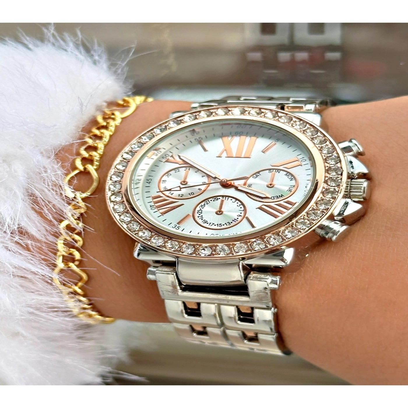 Özel Seri Taşlı Eşref Tek Nisan Modali Roma Rakamlı Metal Kordon Kadın Kol Saati-Bileklik Hediyeli