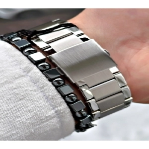 Gümüş Renk Çelik Kasa Erkek Kol Saati + Bileklik Hediyeli