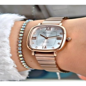 FERRUCCİ KARE ROSE TAŞ RAKAMLI ROSE METAL KADIN KOL SAATİ