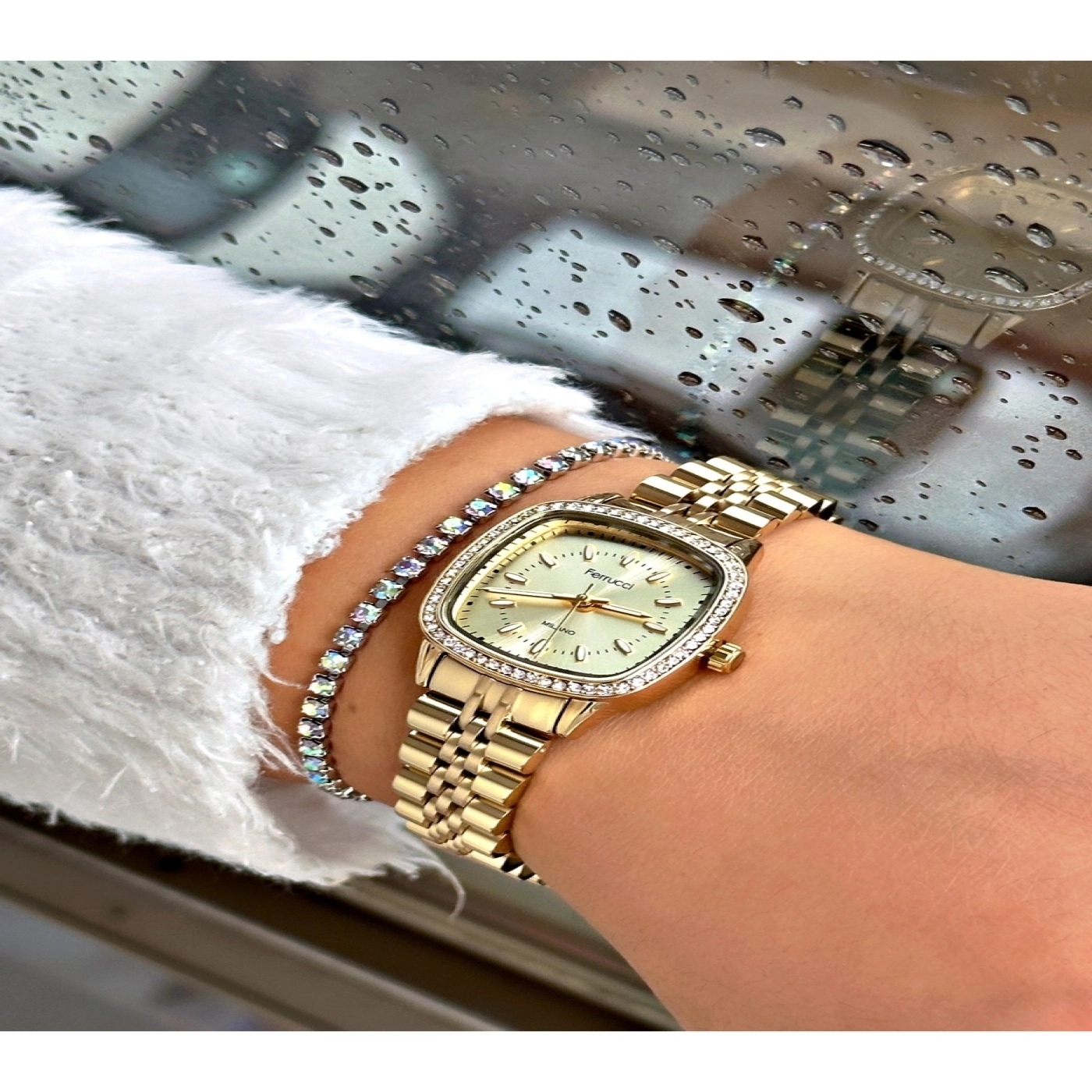 FERRUCCİ GOLD TAŞLI METAL KADIN KOL SAAT hover