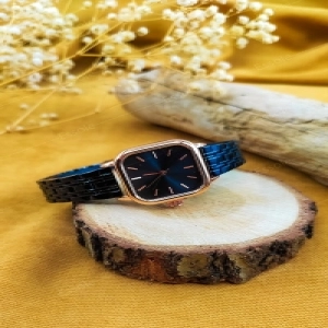 Retro Minimal Paslanmaz Kararmaz Çelik Kordon Kadın Kol Saati