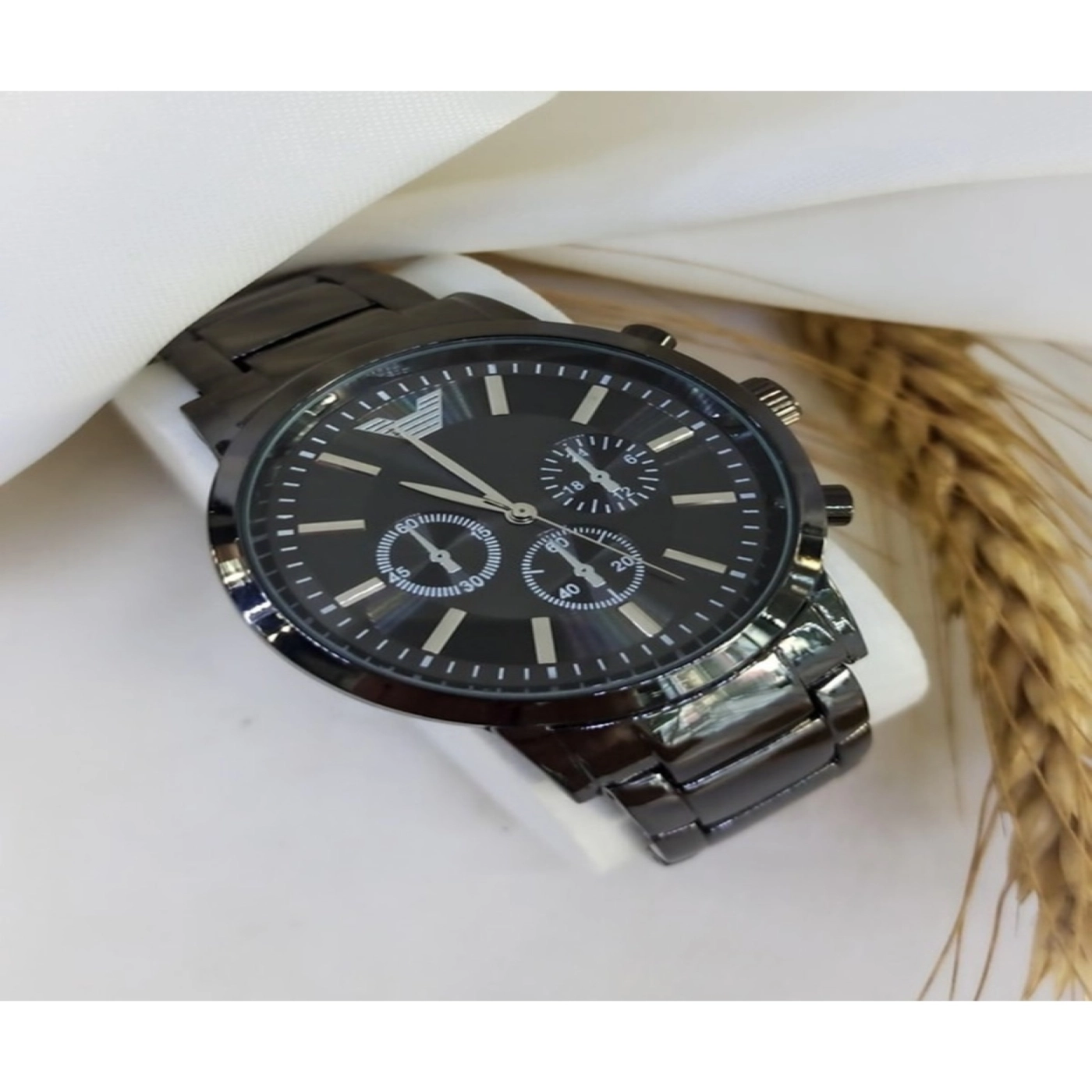 Dokunmatik, Led Ekran , Hasır Mıknatıslı Kordon , Siyah Kol Saati hover