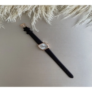 Retro Minimal Vintage Koyu Kahve Kordon Rose Renk Kasa Kadın Kol Saati