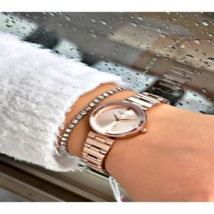Kadın Kol Saati Su Geçirmez  Rose Çelik , bileklik hediyeli