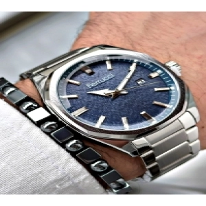 Gümüş Renk Çelik Kasa Erkek Kol Saati + Bileklik Hediyeli