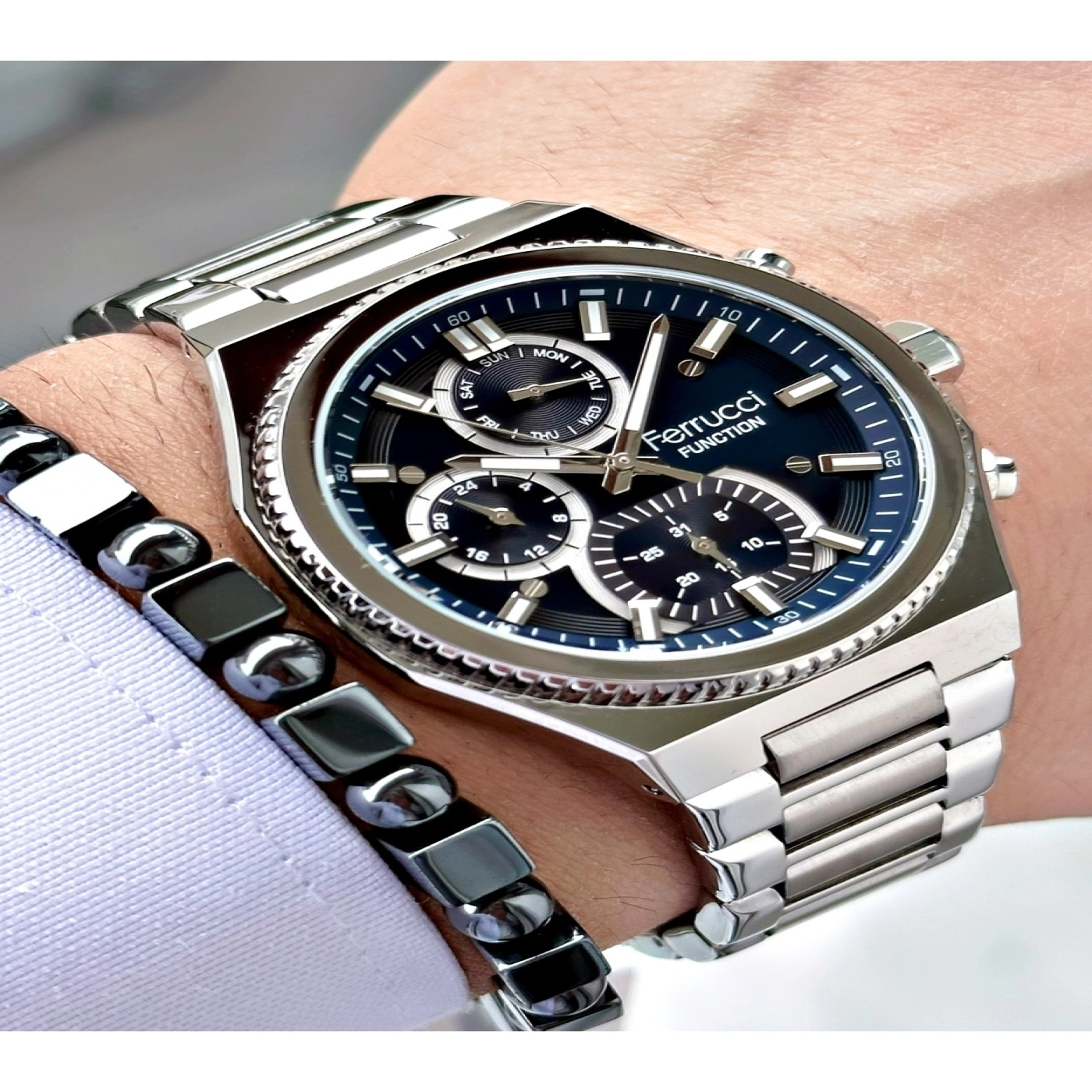 FERRUCCİ FUNCTION LACİVERT KADRANLI GÜMÜŞ METAL ERKEK KOL SAATİ