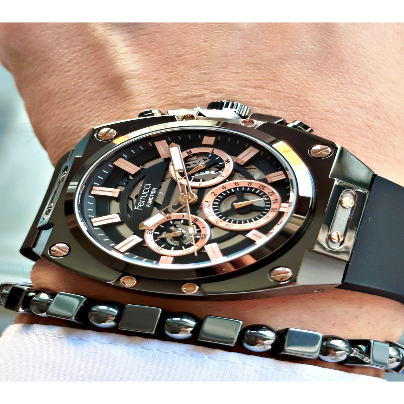 FUNCTION SİYAH KADRANLI ROSE RAKAMLI SİYAH SİLİKON ERKEK KOL SAATİ hover