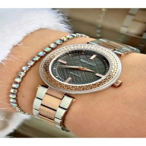FERRUCCİ SİYAH KADRANLI ROSE GÜMÜŞ METAL KADIN KOL SAATİ