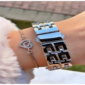 Altın Rengi Metal Kordon Bayan Saat Rs3009