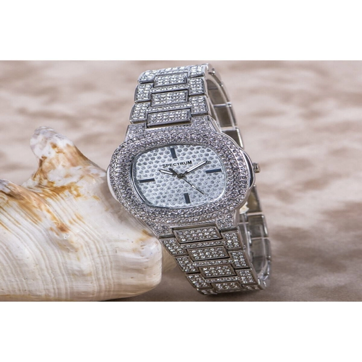 Şık Dizayn Gümüş Renk Taşlı Kasa Marka Bayan Kol Saati St-303701