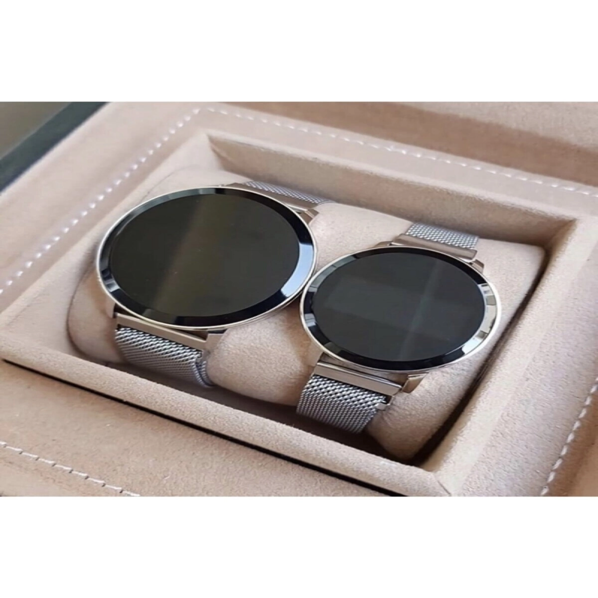 Dijital Dokunmatik Ekran Mıknatıs Kordonlu Çift Saati