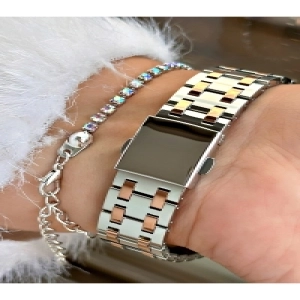 ROMA RAKAMLI TAŞLI ROSE GÜMÜŞ KADIN METAL KOL SAATİ