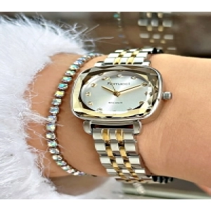 FERRUCCİ RAKAMLARI TAŞLI KARE GOLD GÜMÜŞ METAL KADIN KOL SAATİ