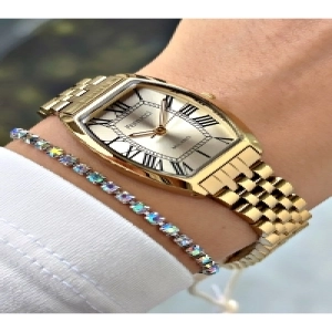 ROMA RAKAMLI KARE GOLD KADIN METAL KOL SAATİ