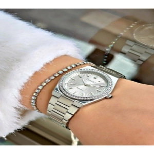 FERRUCCİ TAŞLI GÜMÜŞ METAL KADIN  KOL SAATİ