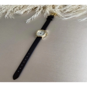 Retro Minimal Vintage Deri Kordon Kadın Kol Saati