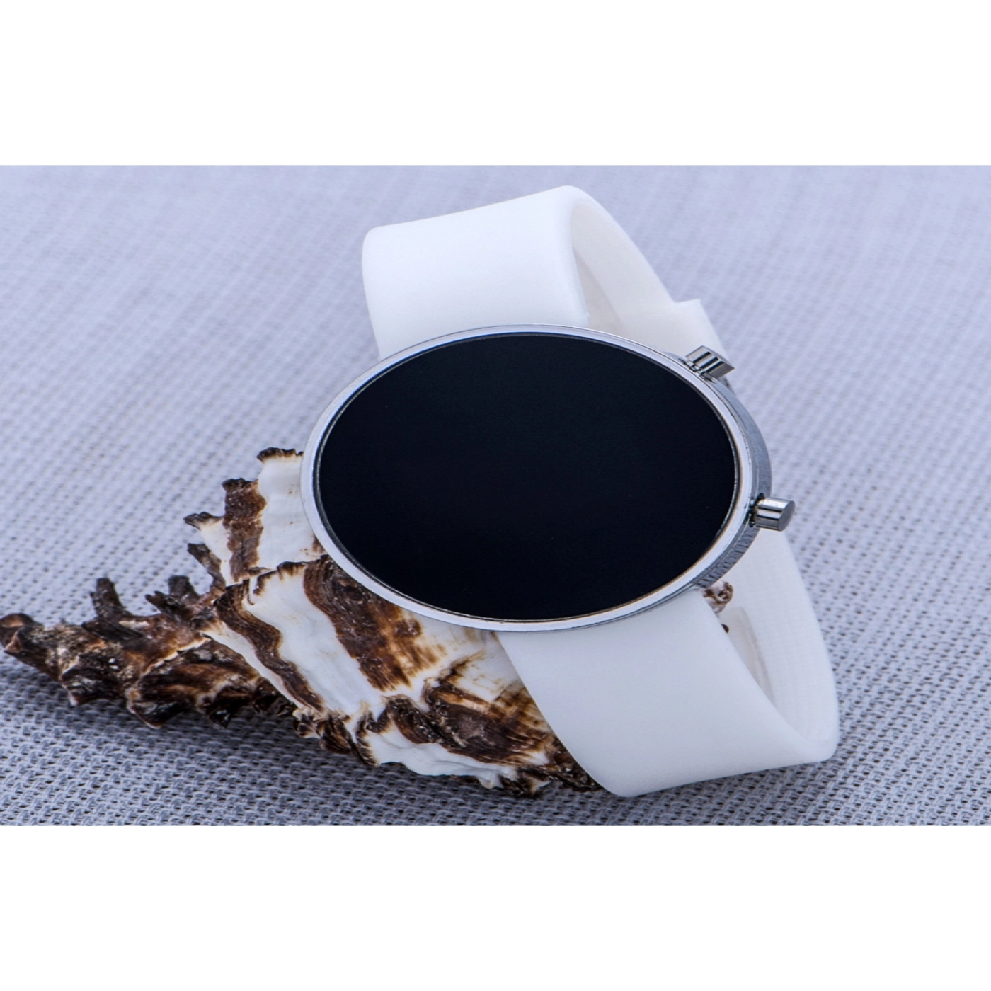 Gümüş Renk Kasa Dijital Led Ekran Silikon Kordon Unisex Kol Saati ST-303603 hover