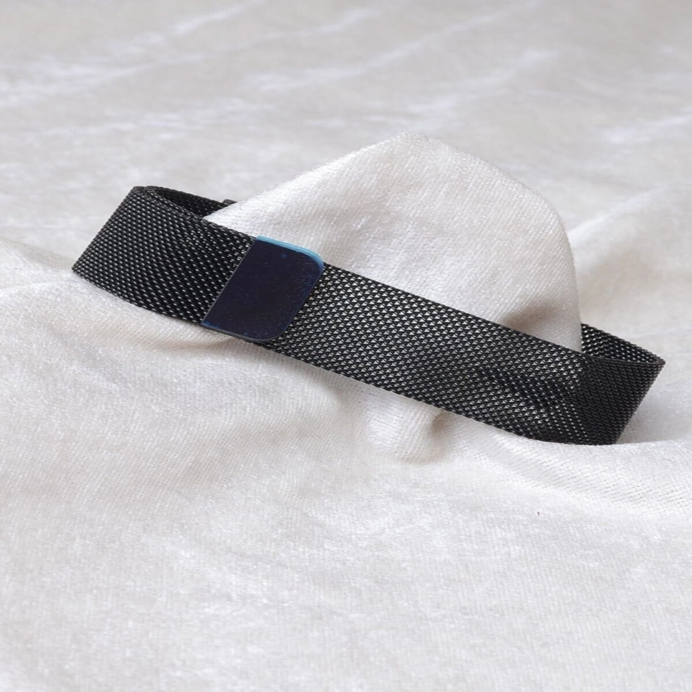 Unisex Siyah Mıknatıslı Dokunmatik Kol Saati Xt250127 hover