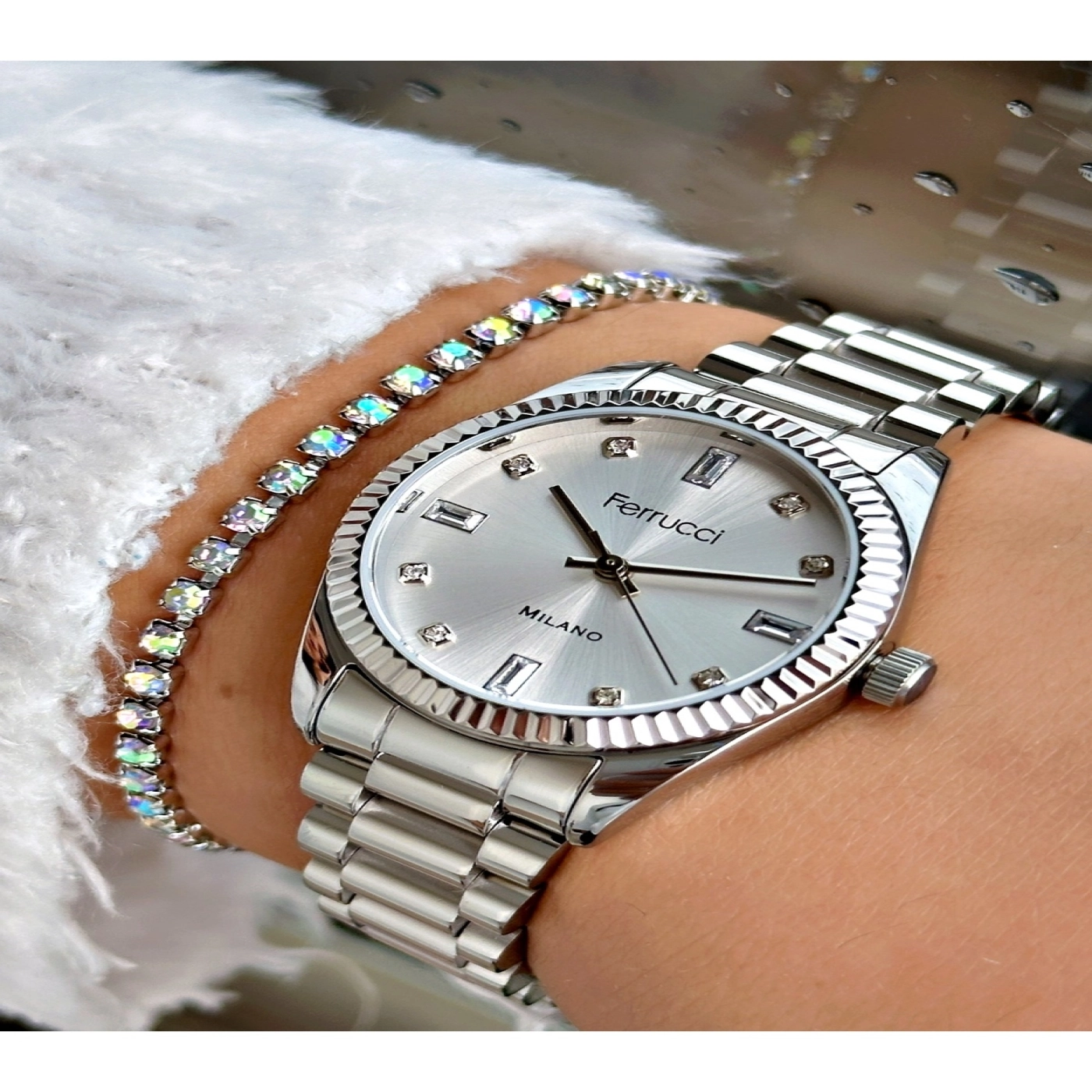FERRUCCİ GÜMÜŞ METAL KADIN KOL SAATİ