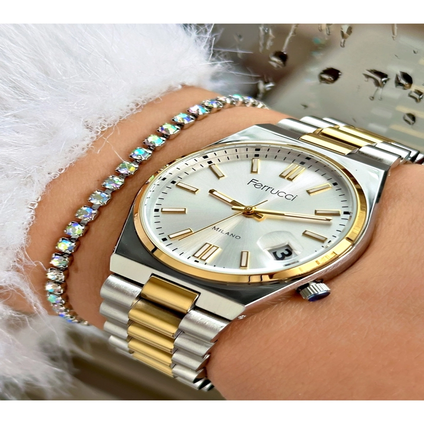 FERRUCCİ BEYAZKADRANLI TAKVİMLİ GOLD GÜMÜŞ METAL KADIN KOL SAATİ