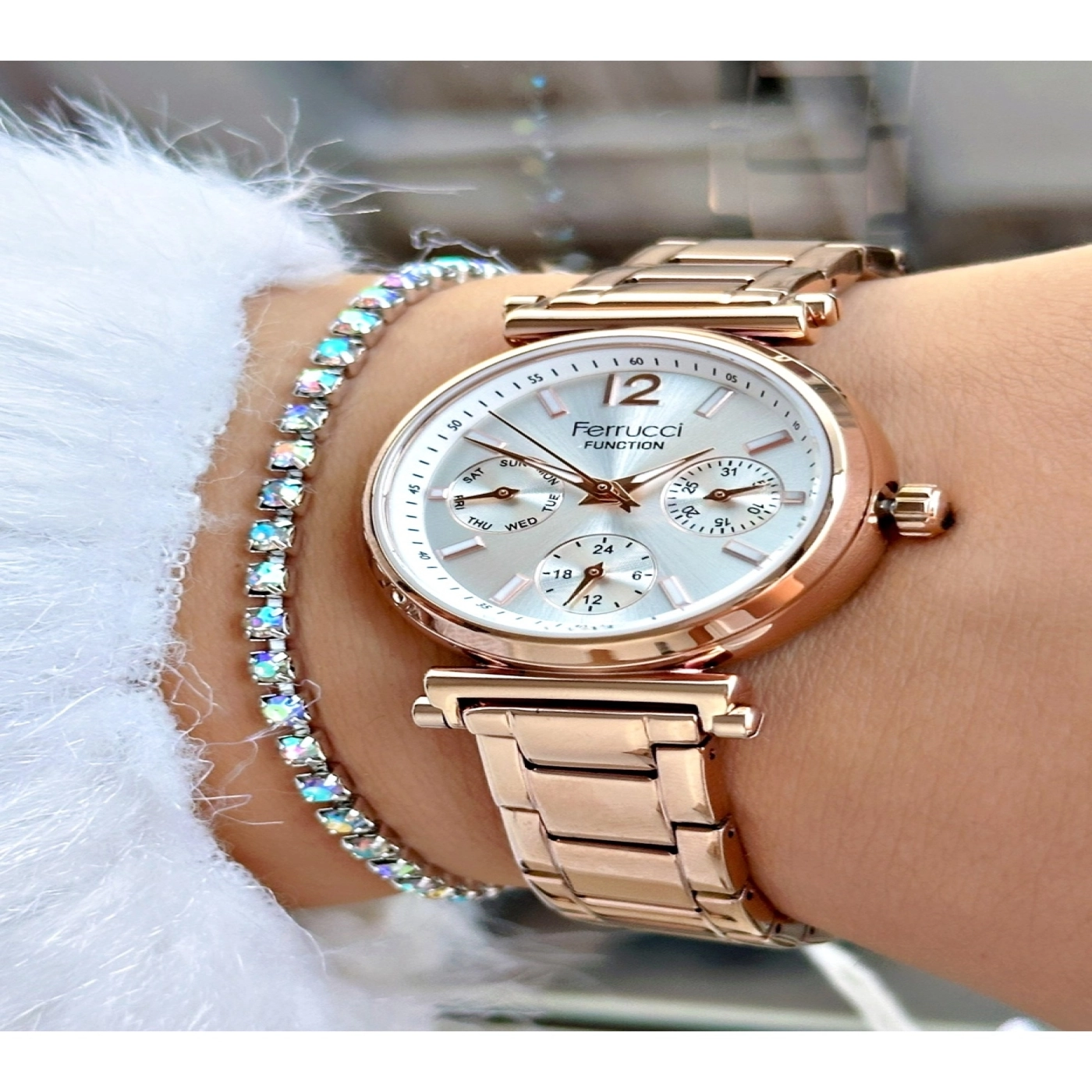 FUNCTION BEYAZ KADRANLI ROSE KADIN METAL KOL SAATİ hover