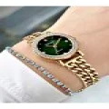 TAŞ RAKAM TAŞ BEZEL YEŞİL KADRANLI ZİNCİR KORDON GOLD METAL KADIN KOL SAATİ