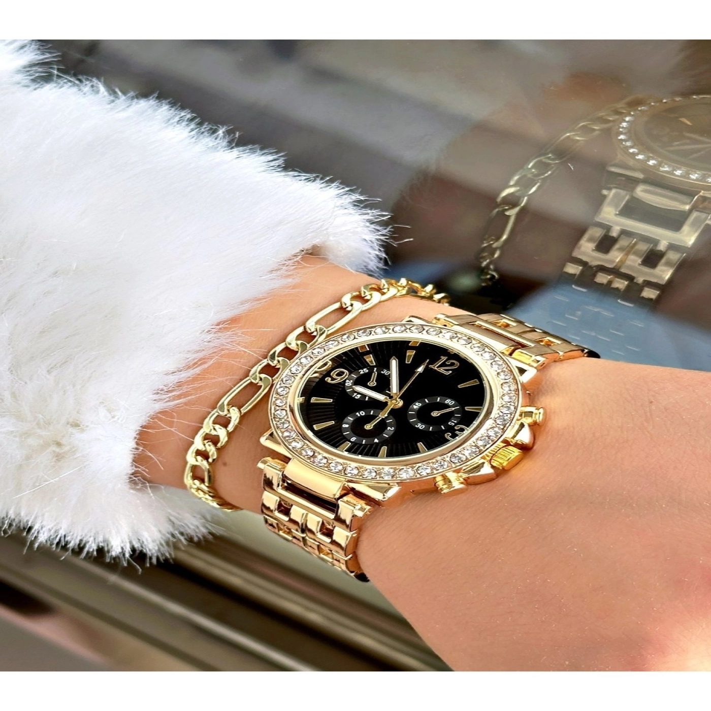 Özel Seri Taşlı Metal Kordon Lüks Tasarım Kadın Kol Saati-Bileklik Hediyeli hover