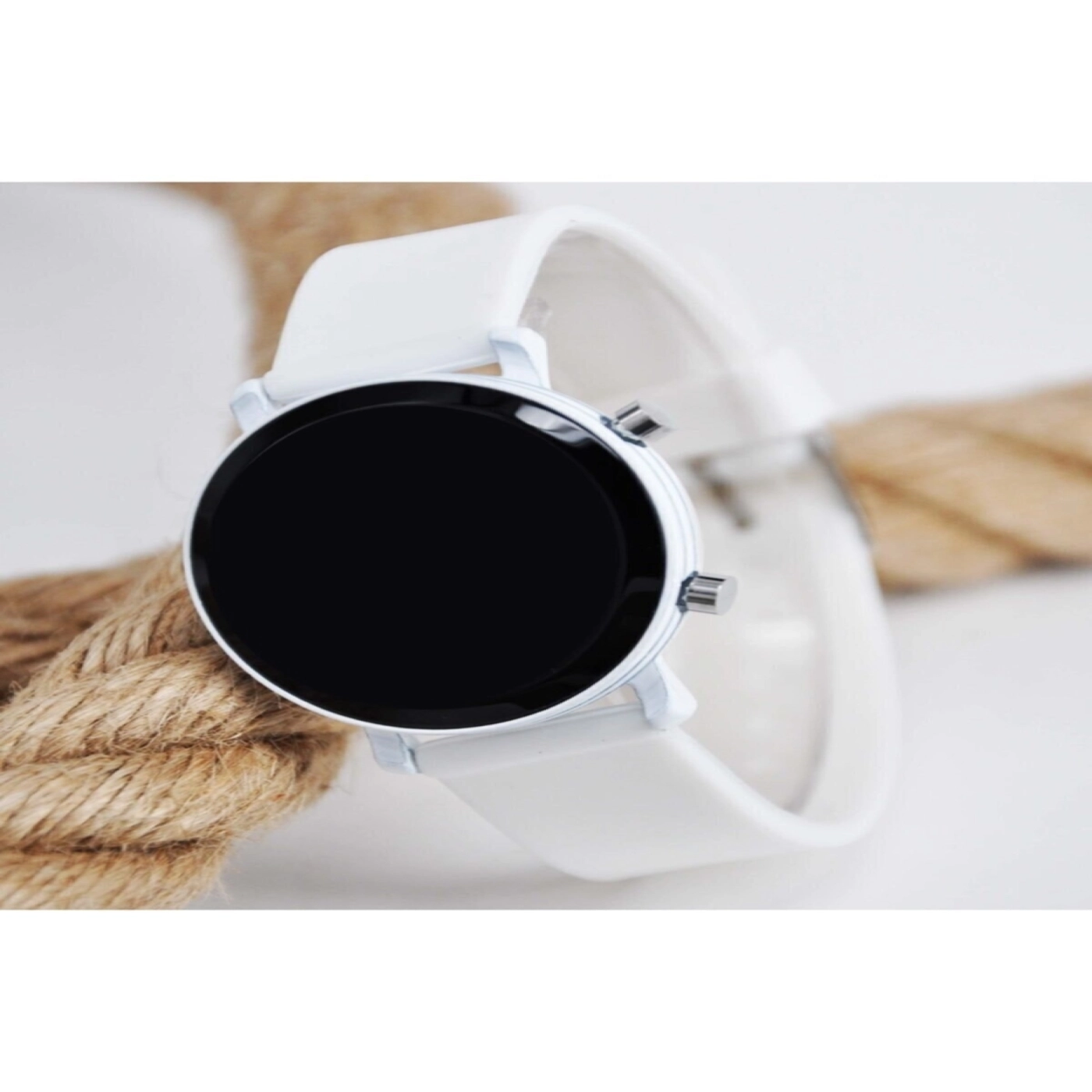 Silikon Kordonlu Beyaz Yuvarlak Kasa Şık Led Genç Kol Saati Su-107 hover