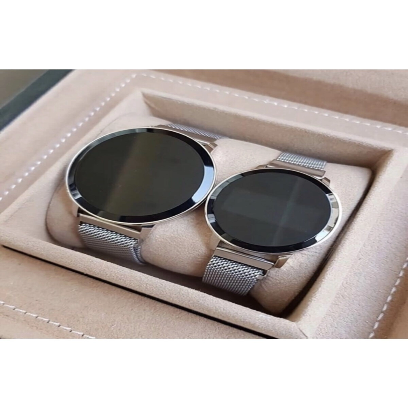 Dijital Dokunmatik Ekran Mıknatıs Kordonlu Çift Saati