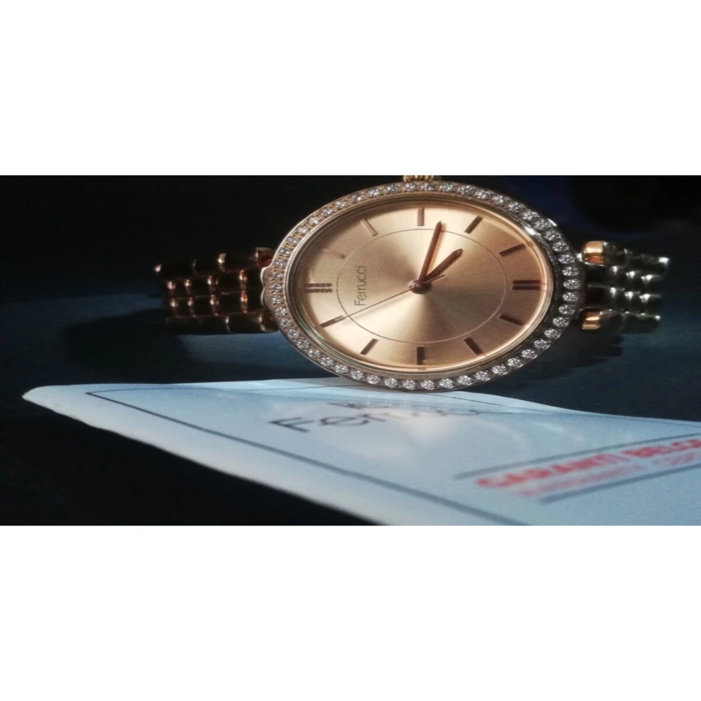 Marka Taşlı Bayan Saati hover