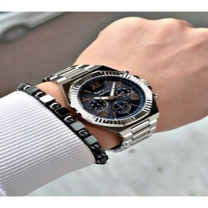 FERRUCCİ ROMA RAKAMLI LACİVERT KADRANLI FUNCTION GÜMÜŞ METAL ERKEK KOL SAATİ