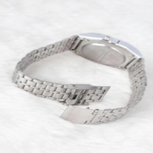 Erb Silver Renk Metal Kordonlu Dijital Retro Bayan Saat