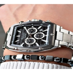 FERRUCCİ FUNCTION SİYAH KADRANLI KARE GRİ METAL ERKEK KOL SAATİ