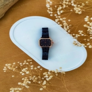 Minimal Kare Kadran Çelik Kordon Retro Kadın Kol Saati