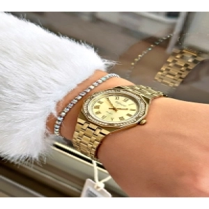 ROMA RAKAMLI TAŞLI GOLD KADIN METAL KOL SAATİ