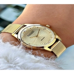 Altın Rengi Çelik Kordon Kadın Kol Saati 03385