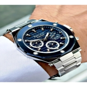 Gümüş Renk Çelik Kordon Erkek Kol Saati 03366.02