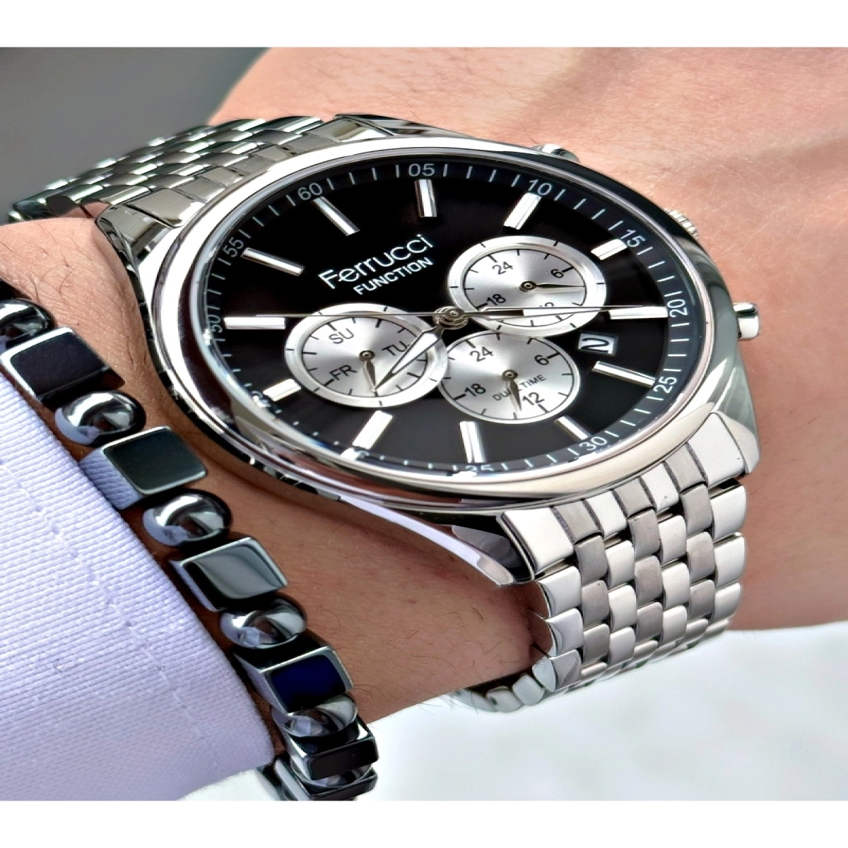 FERRUCCİ FUNCTION SİYAH KADRANLI GÜMÜŞ METAL ERKEK KOL SAATİ