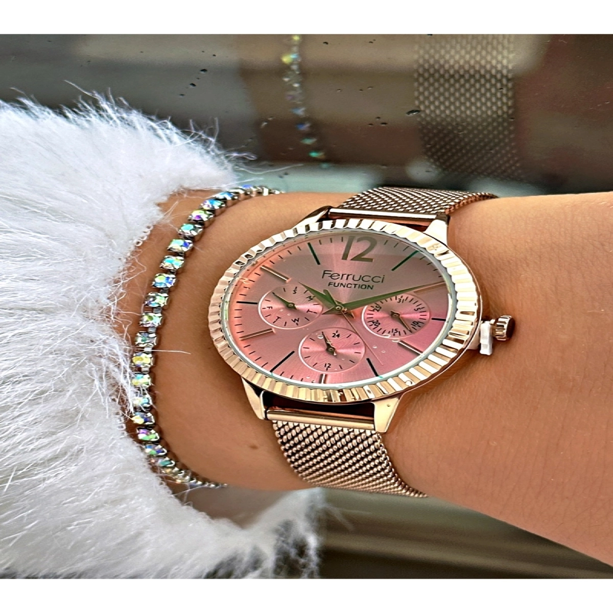 FERRUCCİ FUNCTION ROSE HASIR KADIN KOL SAATİ