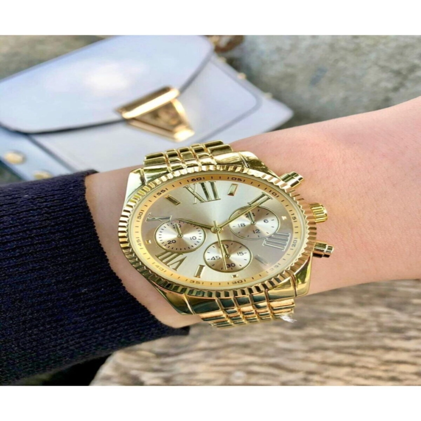 Akgönül Metal Kadın Kol Saati