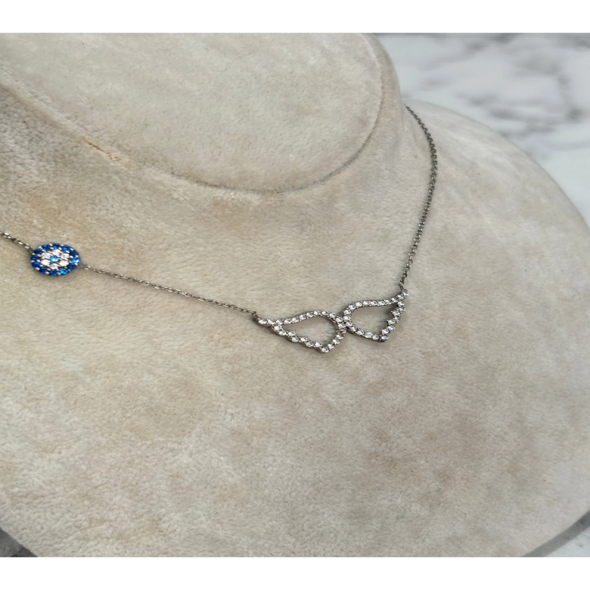 925 Ayar Gümüş Taşlı Kanat  Modeli Gümüş Kolye