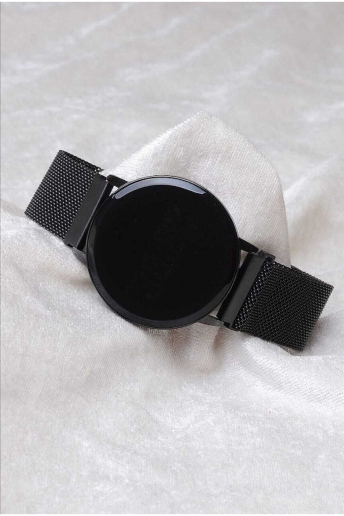 Siyah Hasır Mıknatıslı Kordon Dokunmatik Ekranlı Erkek Saati