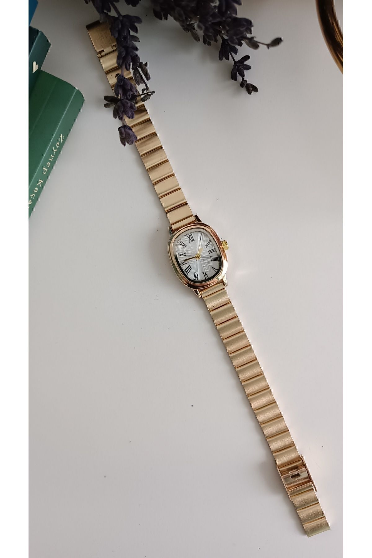 Vintage Minimal Metal Kordon Oval Gold Kadın Kol Saati bb0014