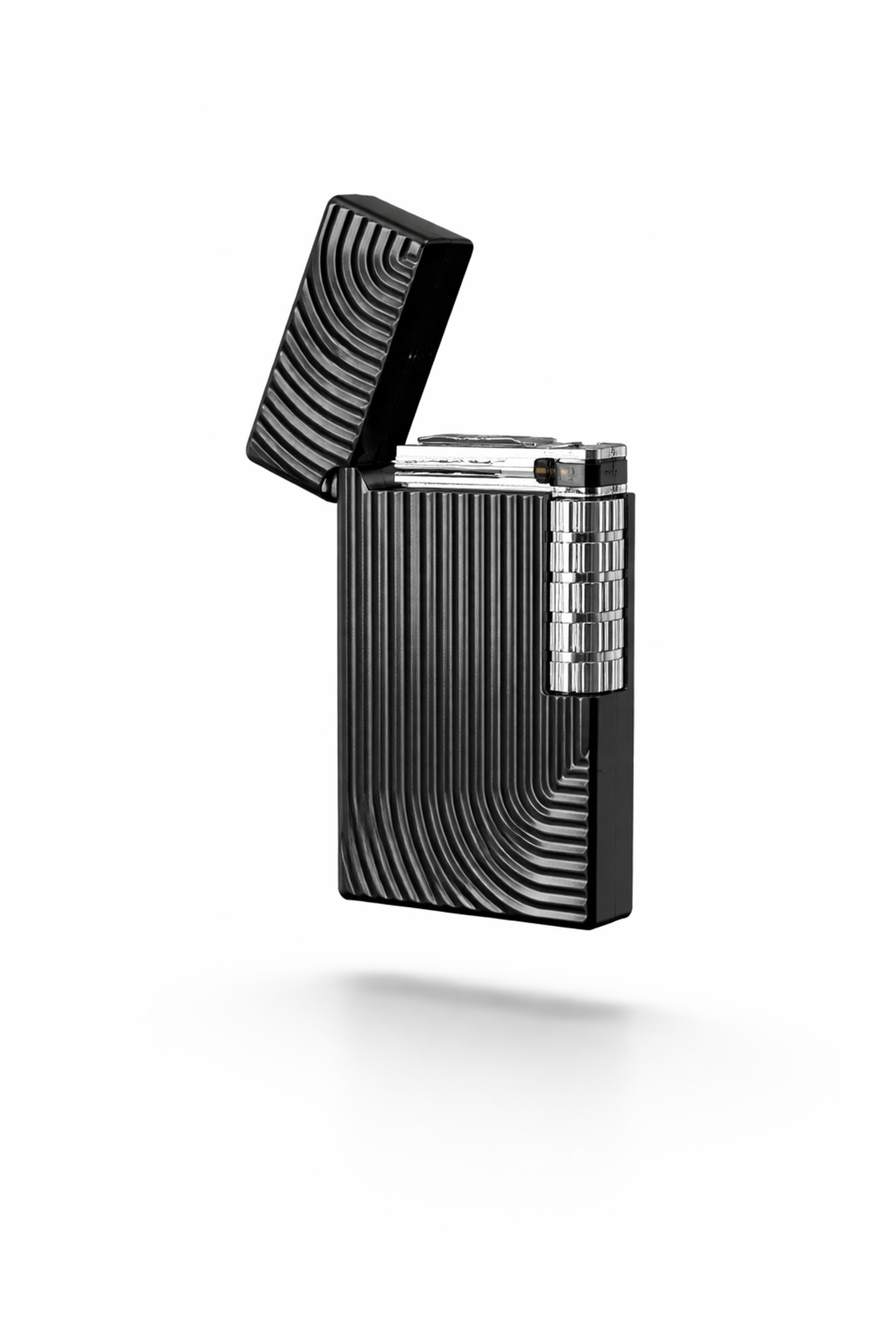 Premium Serisi Özel Çizgi İşlemeli Tasarım Lüks Benzinli Çakmak-Özel Çakmak Kutusu