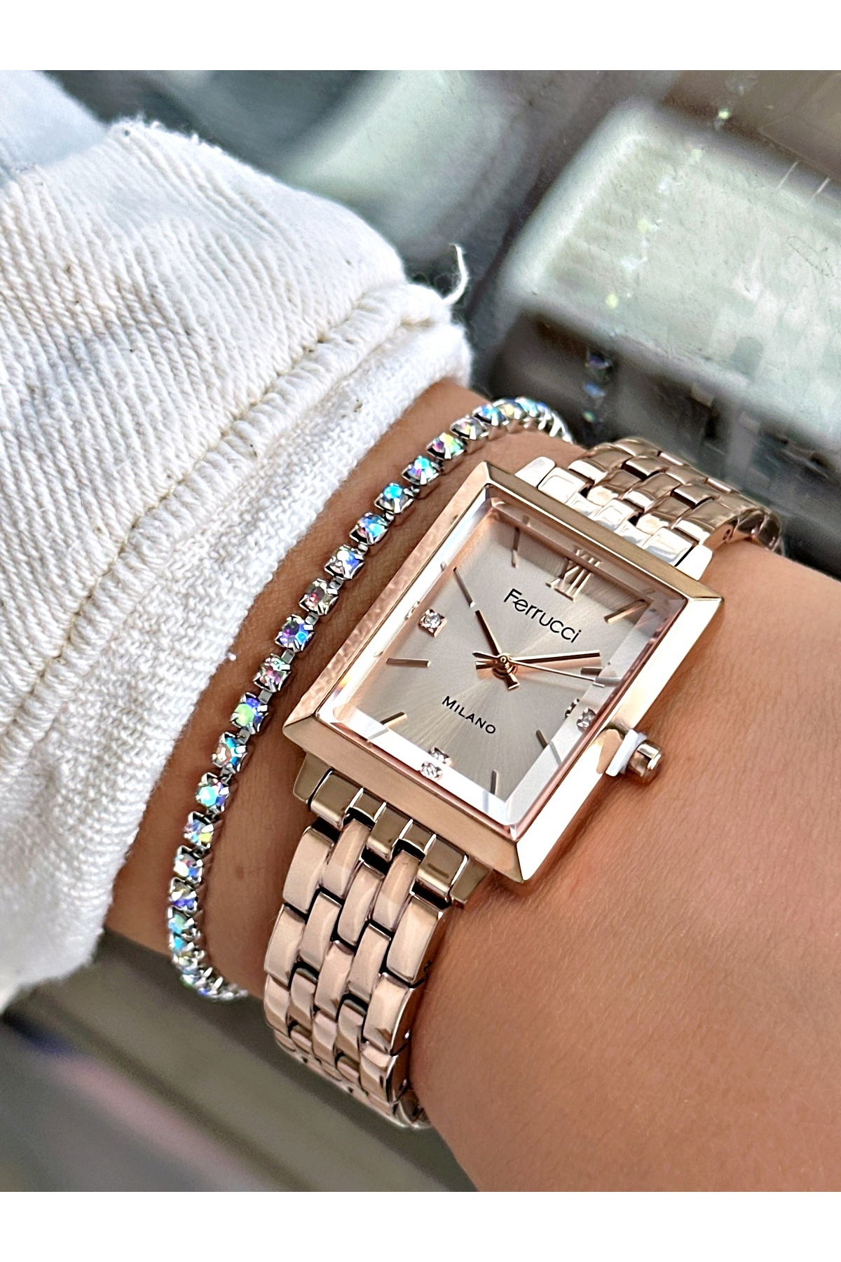 Kare Kadın Kol Saati