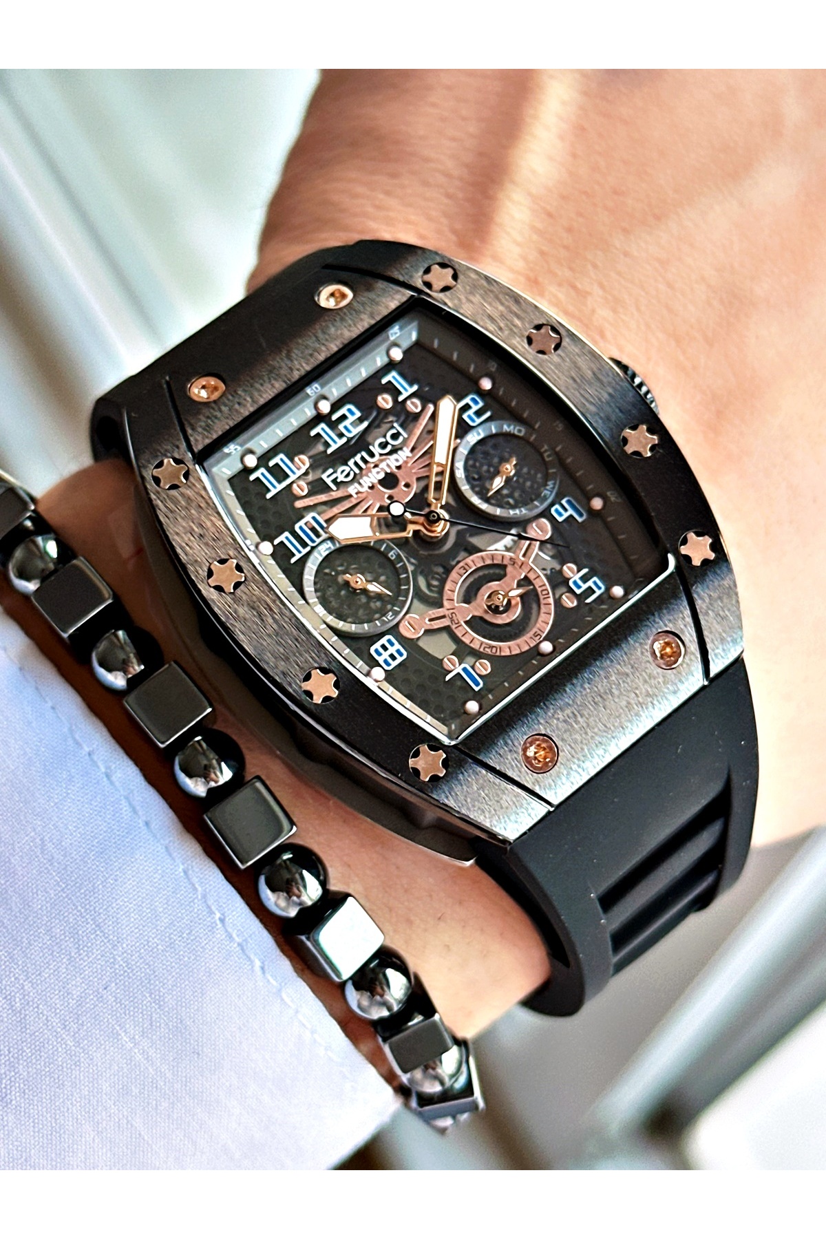 FUNCTION SİYAH KADRANLI ROSE DETAYLI KARE SİYAH SİLİKON ERKEK KOL SAATİ