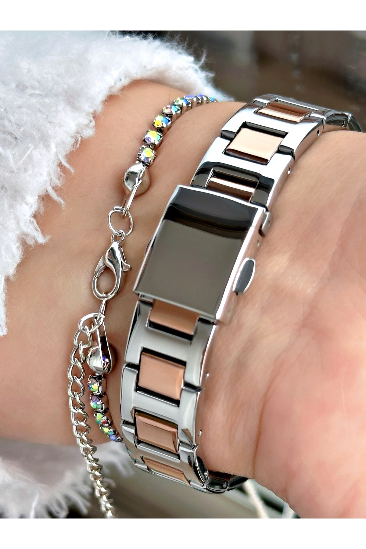 FERRUCCİ KARE TAŞLI ROSE GÜMÜŞ METAL KADIN KOL SAATİ
