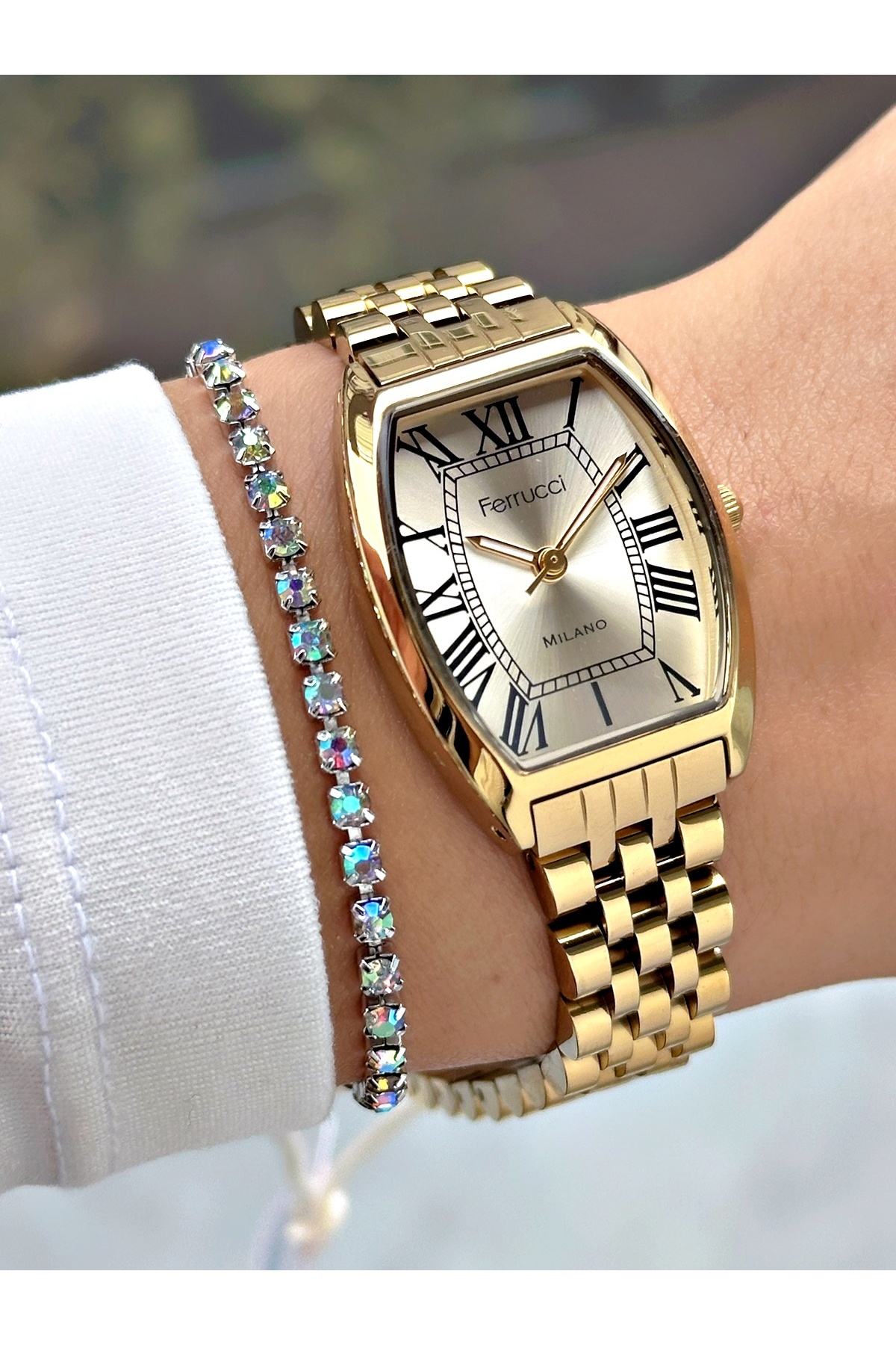 ROMA RAKAMLI KARE GOLD KADIN METAL KOL SAATİ