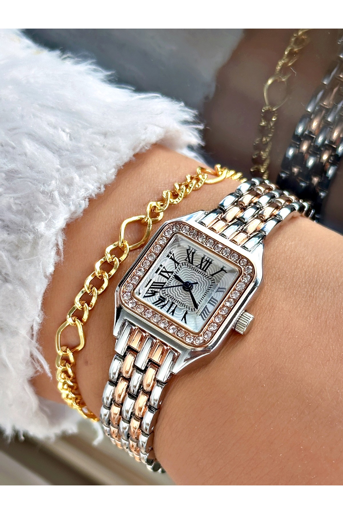 Özel Tasarım Taşlı Minimal Kare Metal Kordon Premium Kadın Kol Saati-Bileklik Hediyeli