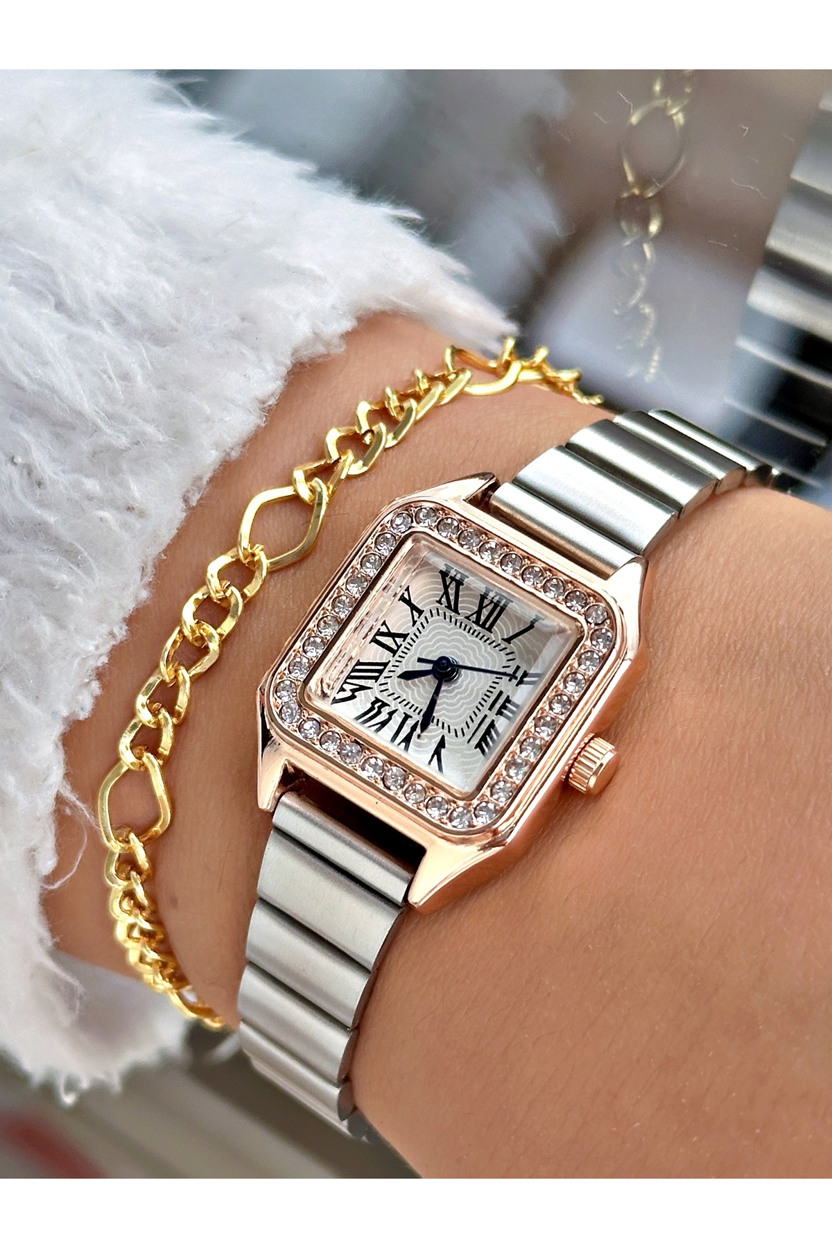 Minimal Lüks Seri Roma Rakamlı Taşlı Özel Tasarım Kordon Kadın Kol Saati-Bileklik Hediyeli